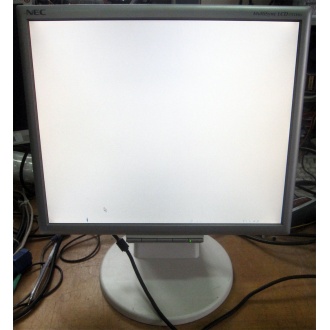 Монитор 17" TFT Nec MultiSync LCD175VXM+ бело-серебристый (Нижний Тагил)